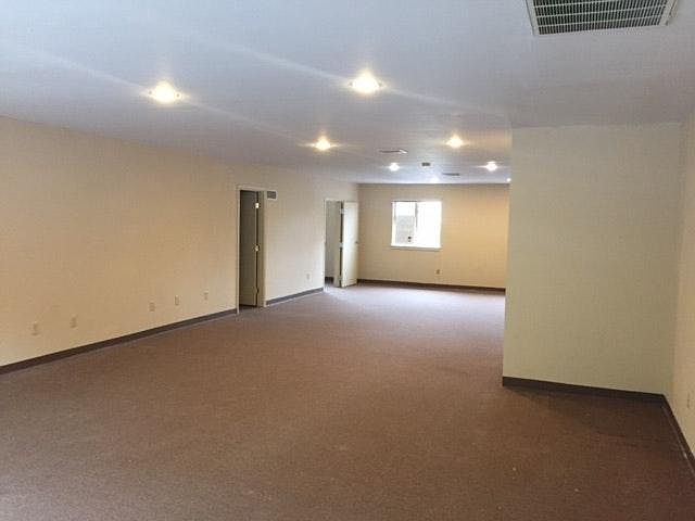 2nd image of 4239 Penn Ave Ste 9