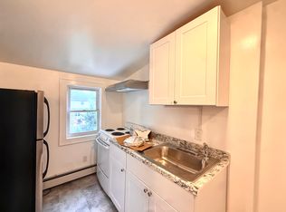 24 Anita Pl FLOOR 2, Amityville, NY 11701