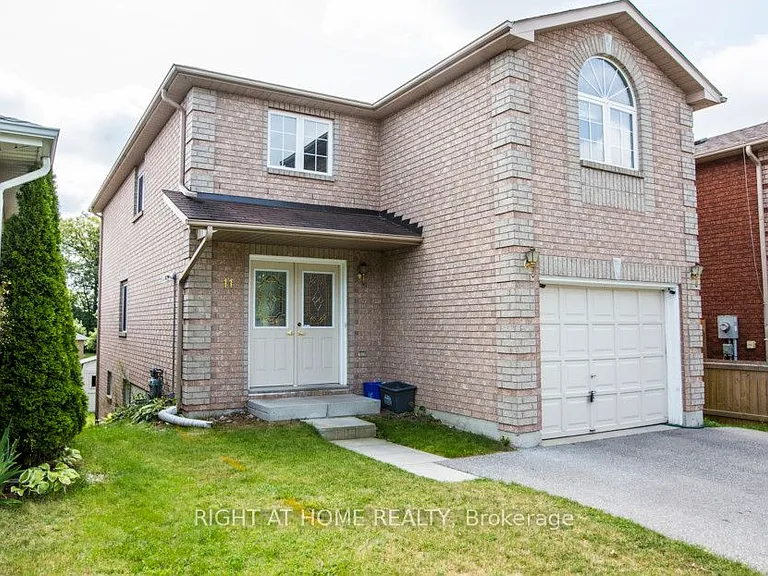 11 Butternut Dr — Photo 1