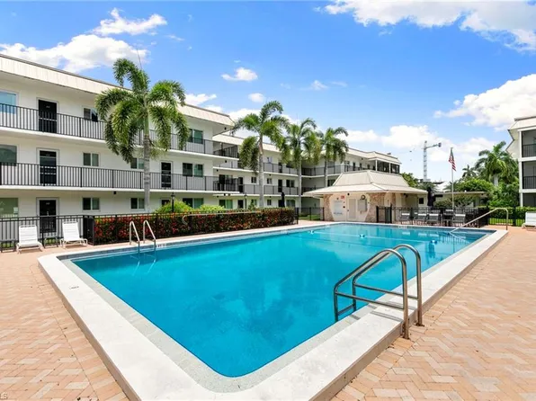 766 Central AVE #119, NAPLES, FL 34102