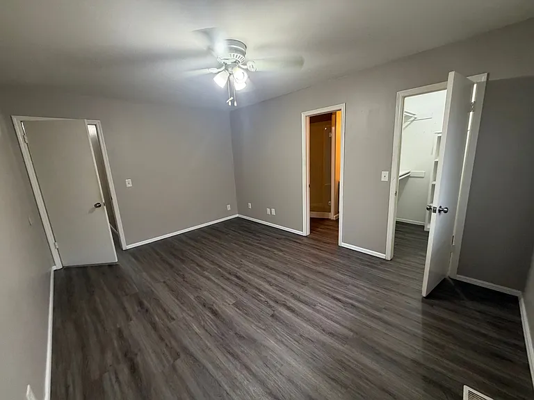 7210 S 66th East Ave — Photo 14