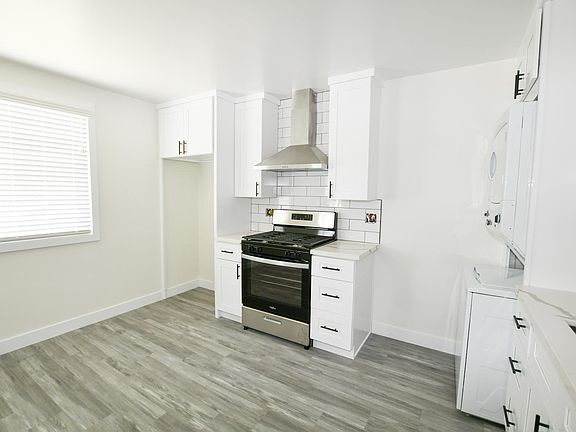 3rd image of 69 Raemere St #69