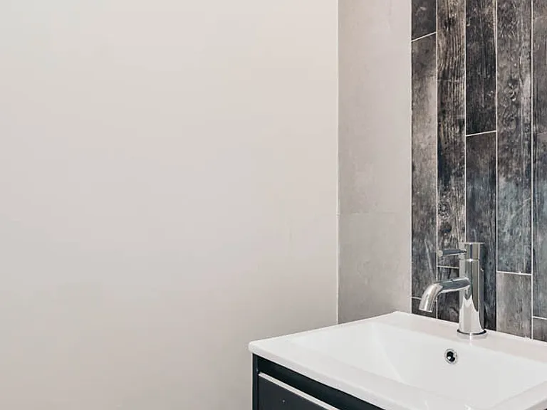 432 Stockholm St #2L — Photo 10