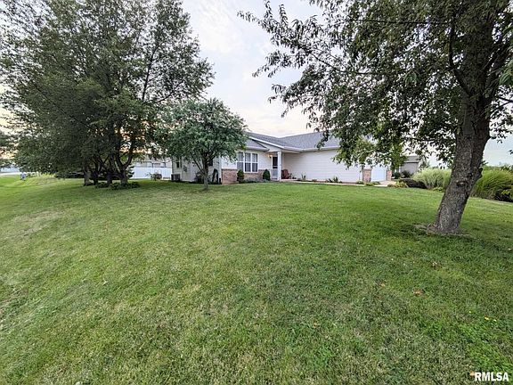 5th image of 1501 Longhorn Dr
