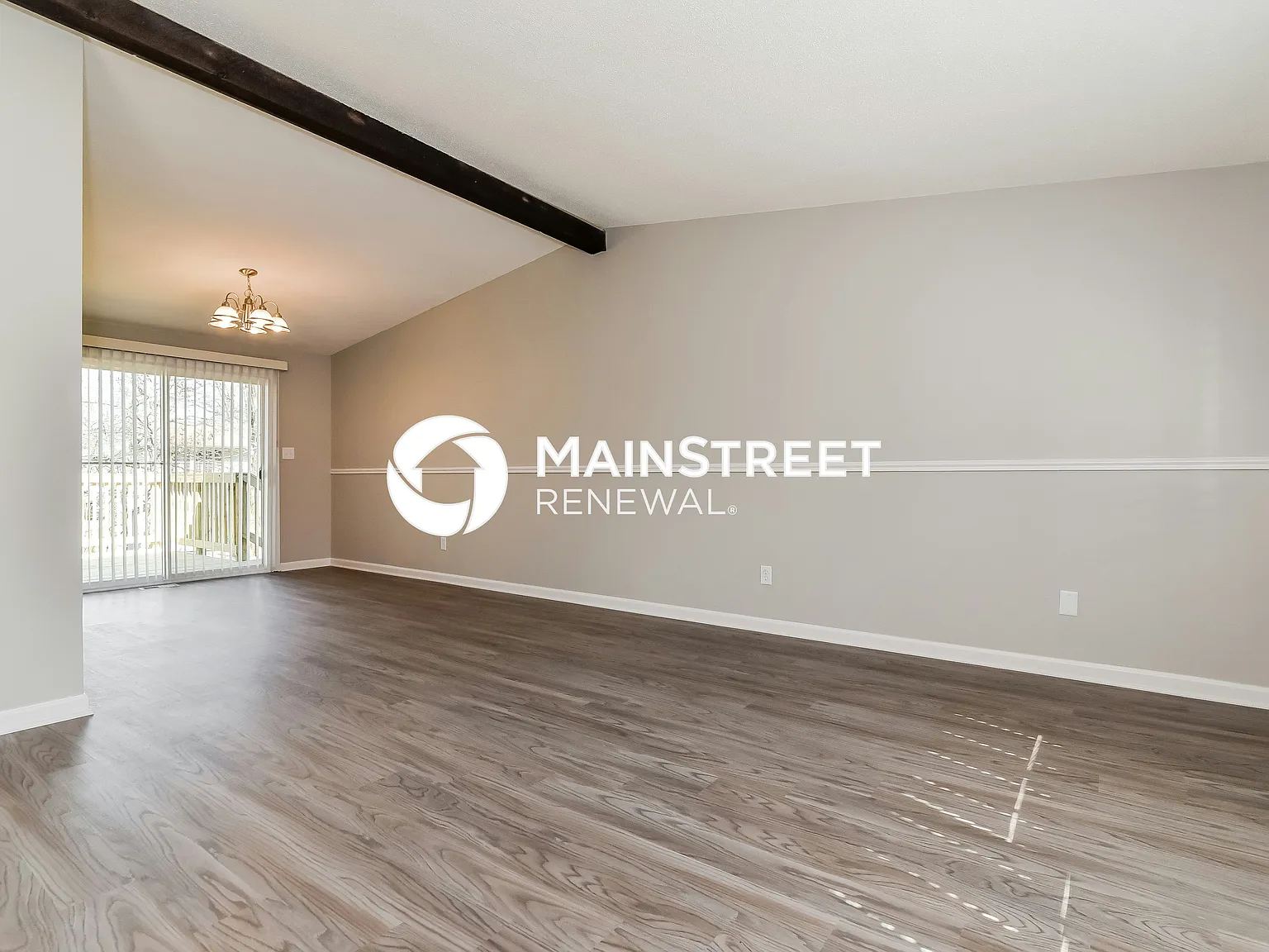10330 Sheffield Ct — Photo 3