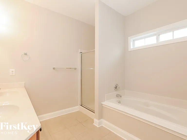 495 Roland Manor Dr — Photo 9