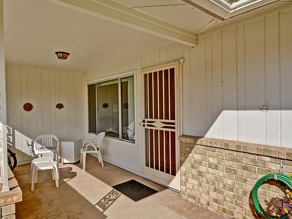 3rd image of 10330 W Prairie Hills Cir