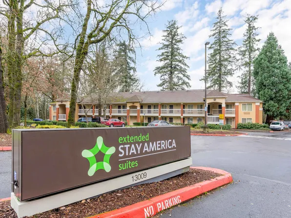 Portland - Tigard, 13009 SW 68th Pkwy, Portland, OR 97223