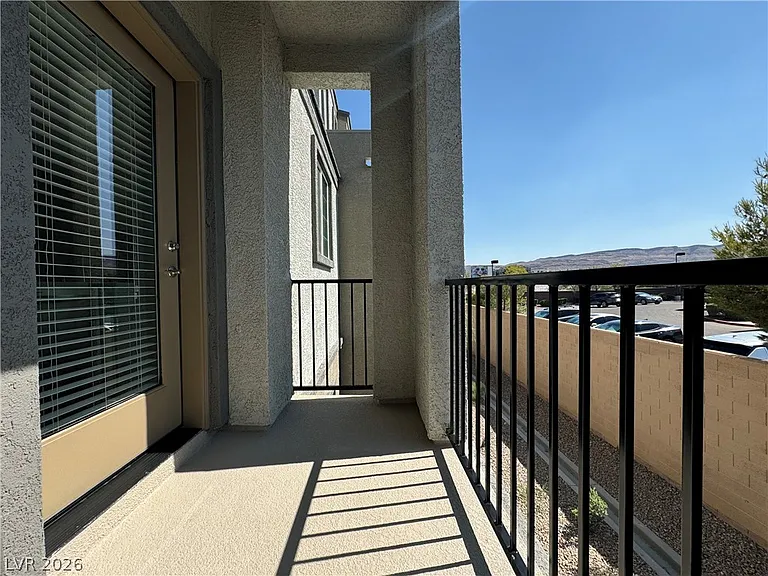 6181 Garden Crest St — Photo 24