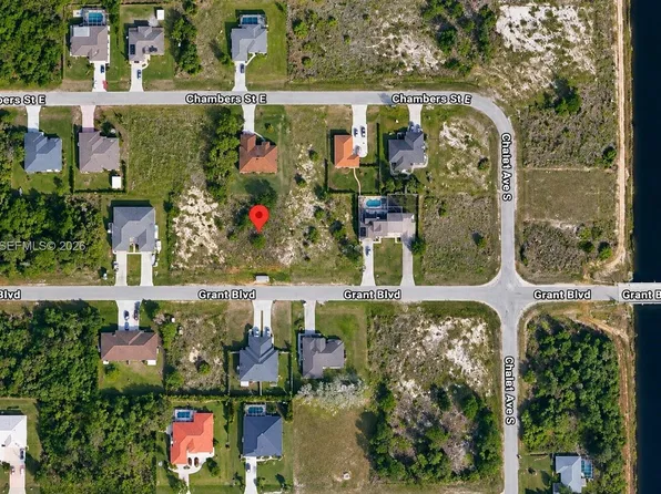 669/671 Grant Blvd, Lehigh Acres, FL 33974