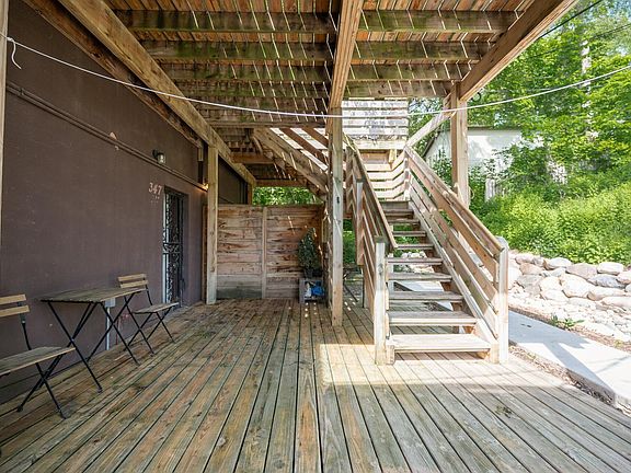 5th image of 347 Ramsey St #347A
