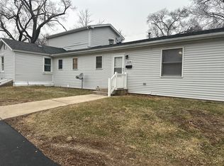 104 S Jefferson St, Lockport, IL 60441