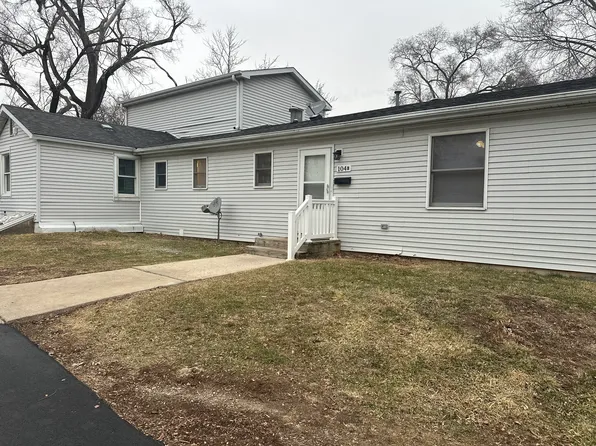 104 S Jefferson St, Lockport, IL 60441