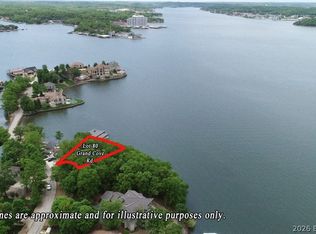 80 Grand Cove Rd, Sunrise Beach, MO 65079