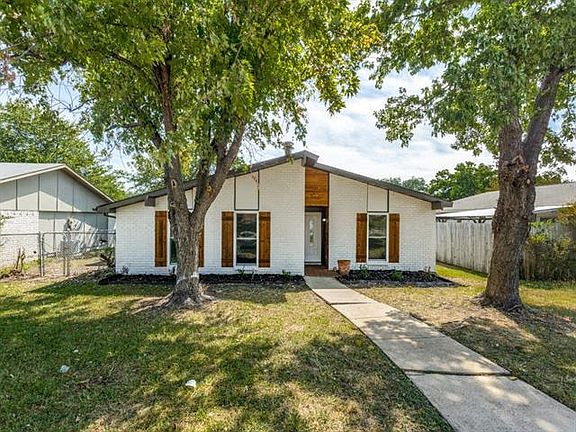2nd image of 3318 Overglen Dr