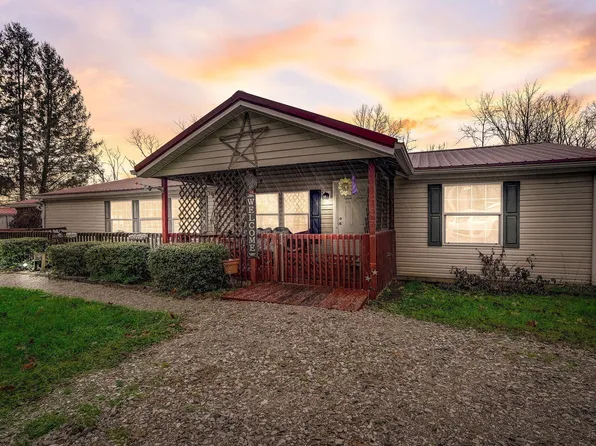 13954 State Route 374, Rockbridge, OH 43149