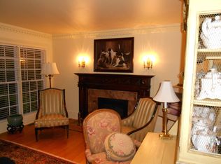 200 Huntington Ct, Fayetteville, GA 30214
