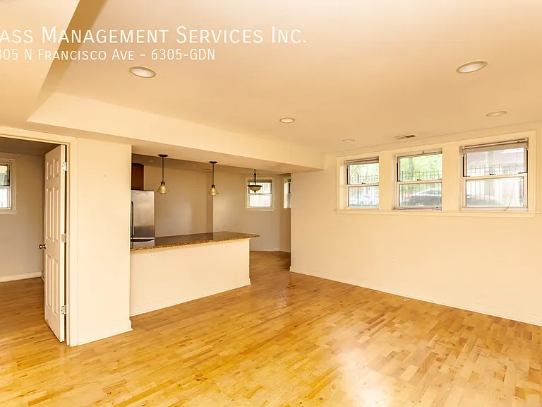 6305 N Francisco Ave #6305 — Photo 3