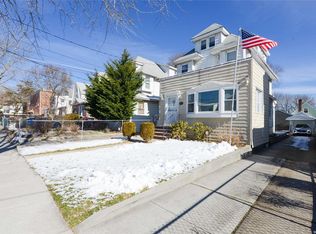 8831 198th St, Hollis, NY 11423