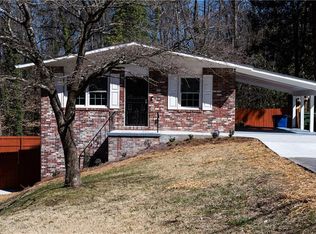 2745 Crescendo Dr NW, Atlanta, GA