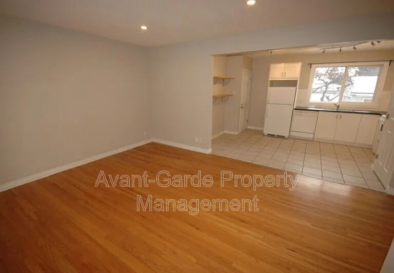 16419 105th Ave NW — Photo 4