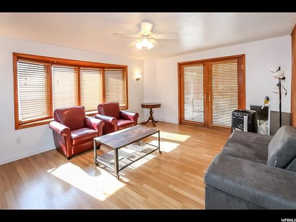 4th image of 5054 S Dyer Ln