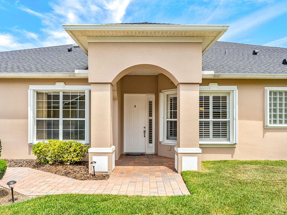 1st image of 3682 Carambola Cir