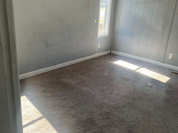2nd image of 4400 Broad St Lot 90