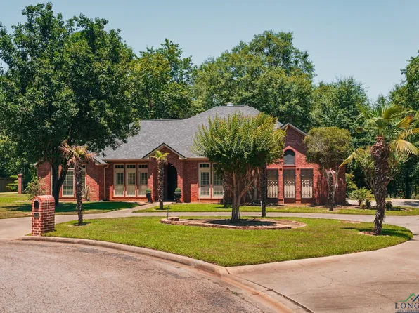 120 Oak Isle Dr, Longview, TX 75605