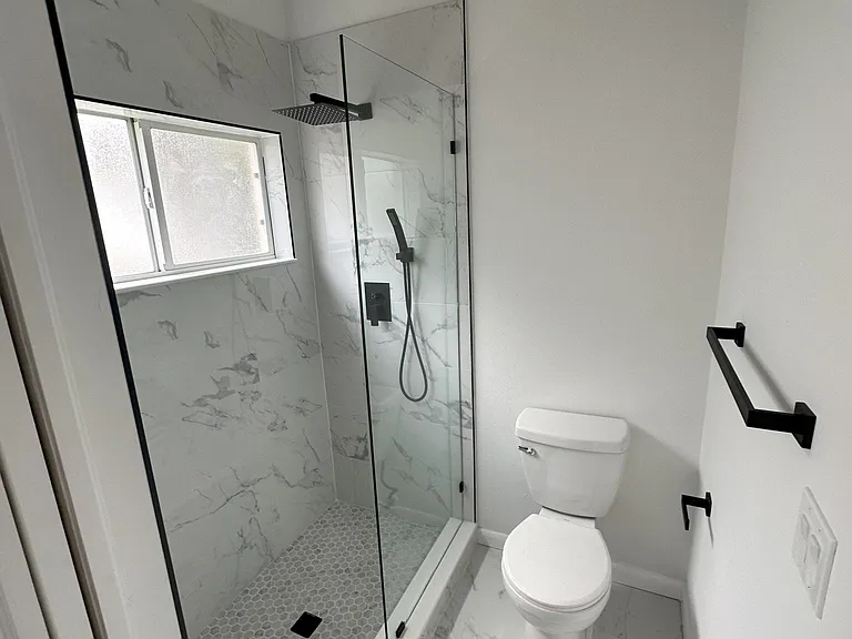 2558 Estancia Blvd — Photo 31