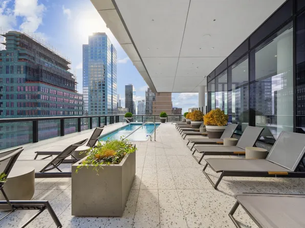 312 West 43rd Street image 26 of 32