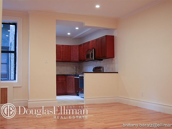 3rd image of 651 W 171st St APT 28