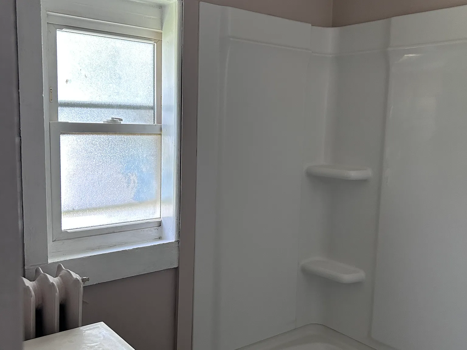 1 bed, 550 sqft, $980 — Photo 3