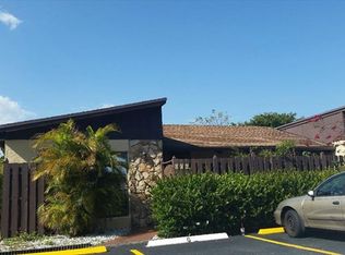 476 Briarwood Cir, Hollywood, FL 33024