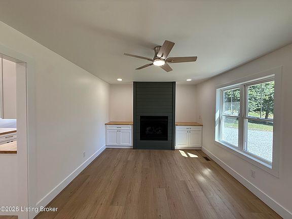4th image of 113 Lake Ridge Rd