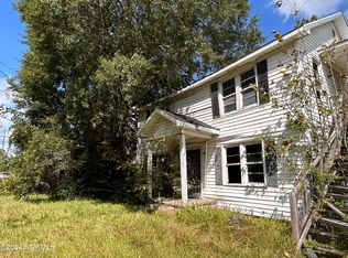 309 E Strawberry Blvd, Chadbourn, NC 28431