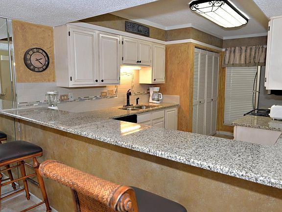 4th image of 114 Mainsail Dr Unit 168