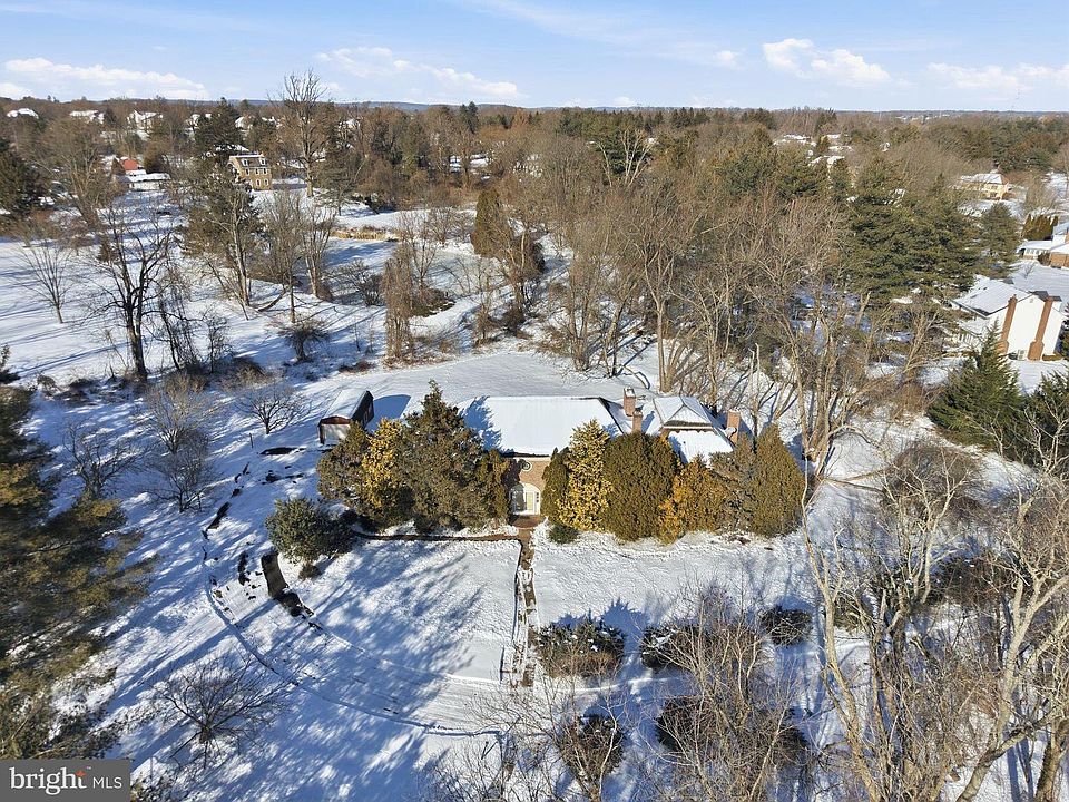 1st image of 1511 Laurie Ln