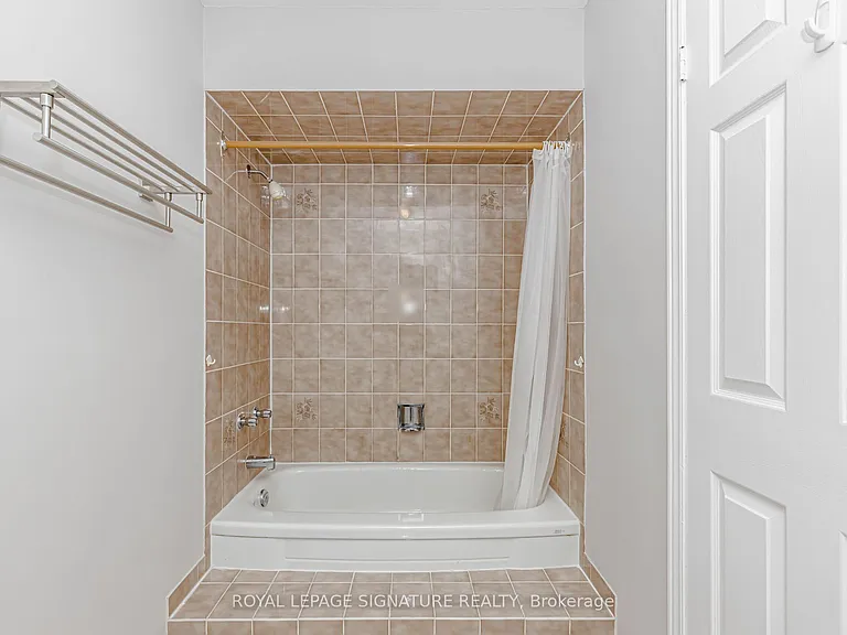 101 Hullrick Dr — Photo 37