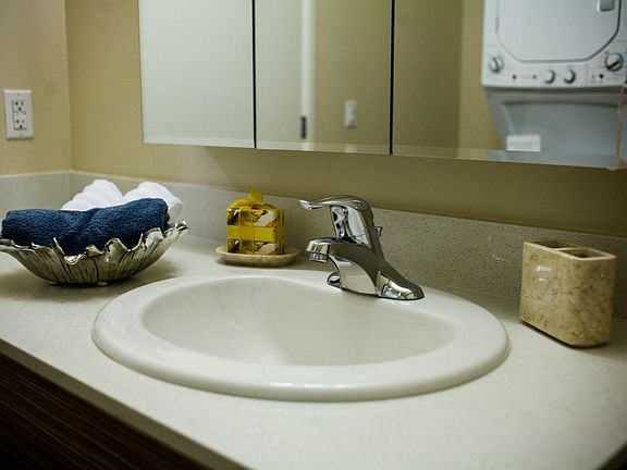 5th image of 13730 Lake City Way NE APT 429