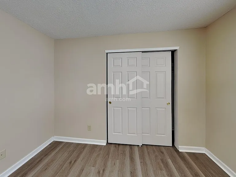626 Hickory Pine Dr — Photo 17