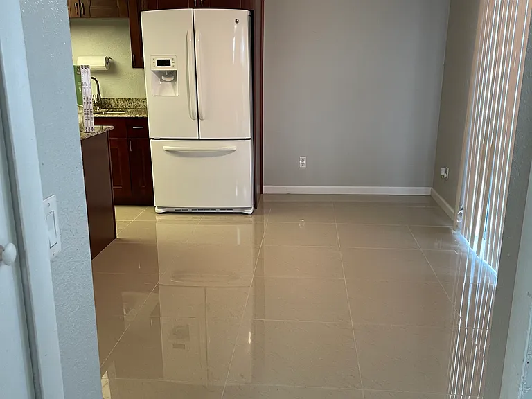 3633 Country Club Blvd #1 — Photo 10