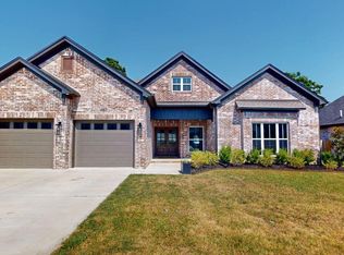 1460 Ronnie Weaver Dr, Conway, AR 72034