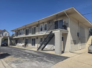 75 W Division St APT 2, Manteno, IL 60950