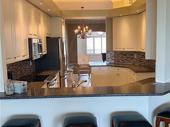 5th image of 1885 Les Chateaux Blvd Unit 303