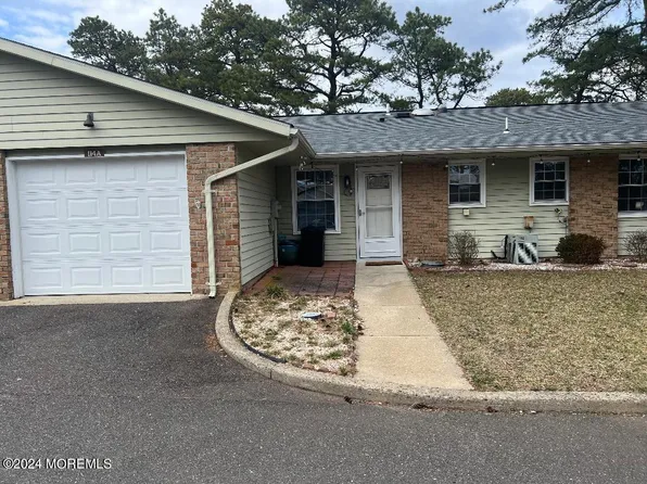 114A Cambridge Circle, Manchester, NJ 08759