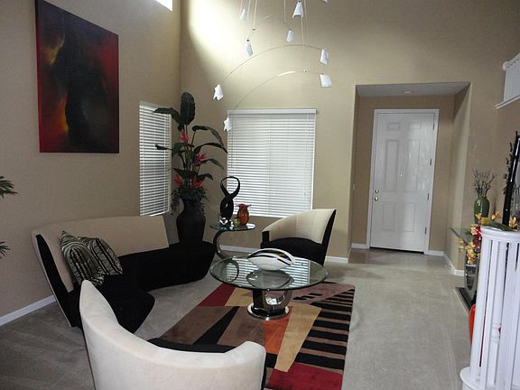 4th image of 1186 Galston Dr