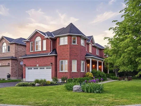 31 Commando Ct, Hamilton, ON L8B 0J6