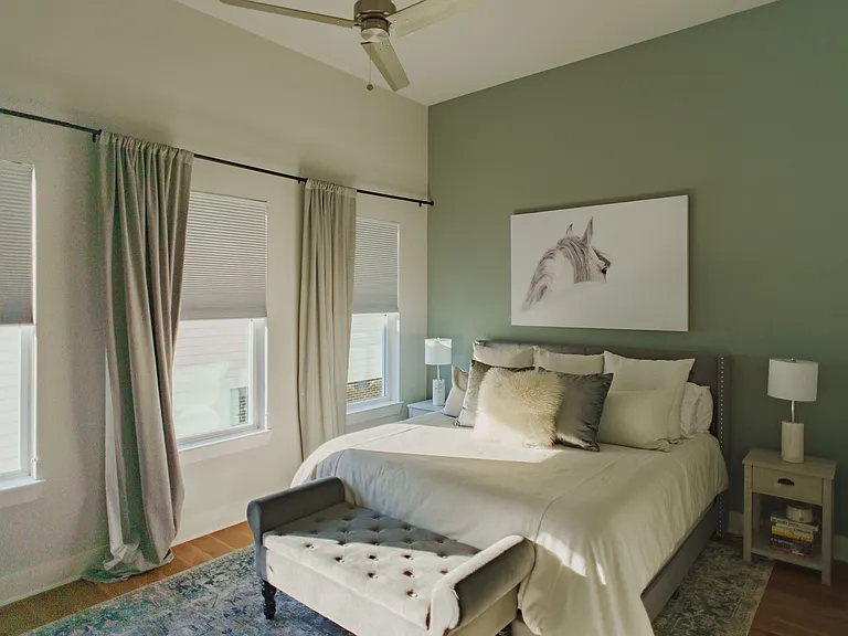 381 E Greenbriar Ln #1001 — Photo 8