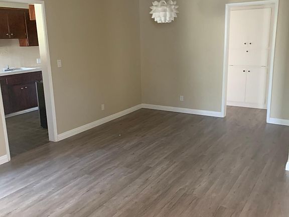 3rd image of 435 S Hudson Ave APT 7